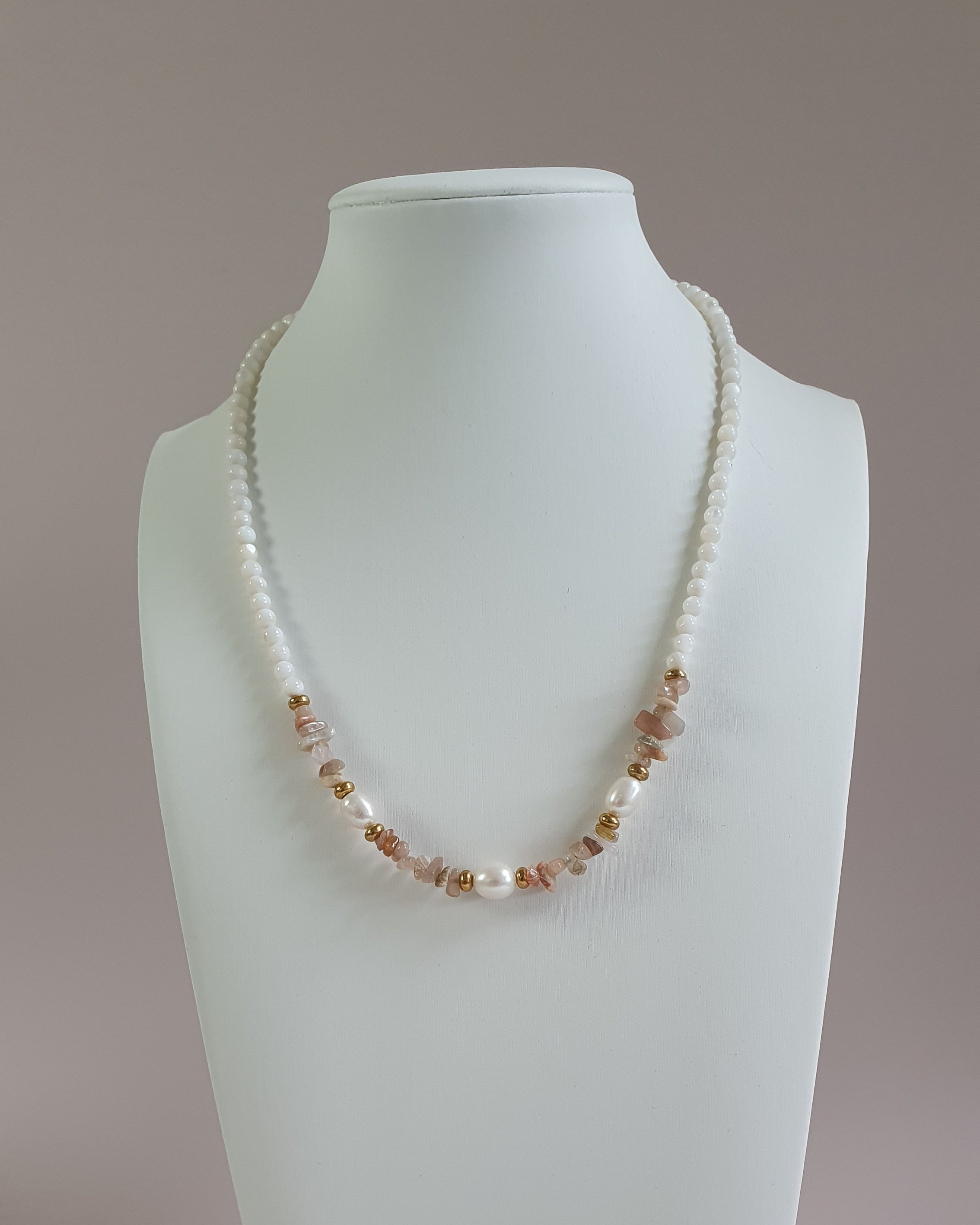 Collier Astra