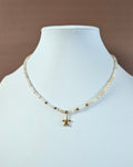 Collier Hoela